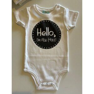 Hello I'm New Here Organic Infant Bodysuit